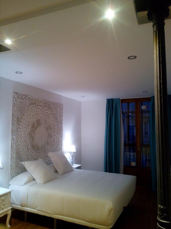Los Amigos Vip Rooms Madrid Buitenkant foto